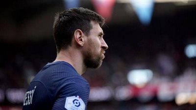 التفاصيل الكاملة لأزمة ميسي مع باريس سان جيرمان