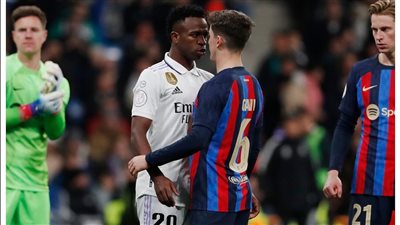 عاجل.. أنشيلوتي يعلن تشكيل ريال مدريد الرسمي أمام برشلونة في الدوري الإسباني