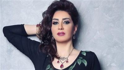 خاص للفجر الفني.. وفاء عامر: كان هناك رهان بين نفسي وبين دوري في حضرة العمدة 