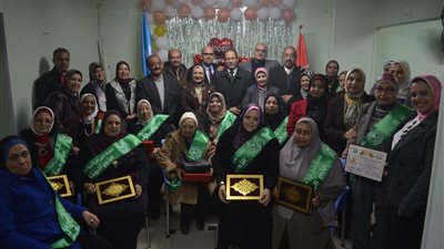 تكريم 17 أما مثالية خلال احتفالية نقابة الزراعيين بالإسكندرية (صور)