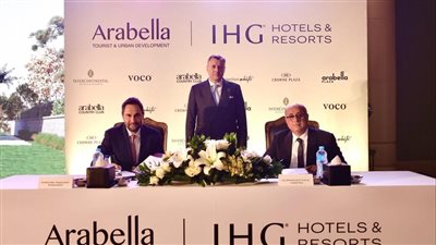 بسعة 500 غرفة.. مصر توقع عقود 3 فنادق جديدة