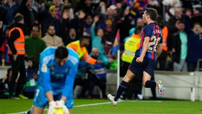 متى يتوج برشلونة بلقب الدوري الإسباني رسميا؟