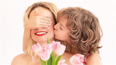 عيد الأم.. كل ما تريد معرفته عن يوم 
