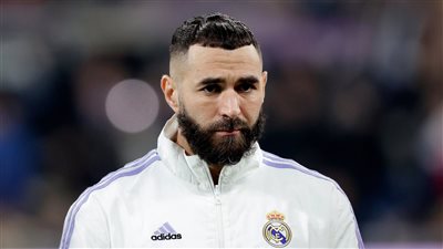 الاتفاق تم.. بنزيما إلى اتحاد جدة