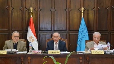 جامعة الإسكندرية: الانتهاء من قيد ملفات طلاب الدراسات العليا أول إبريل 