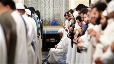 حكم صلاة التراويح في المنزل