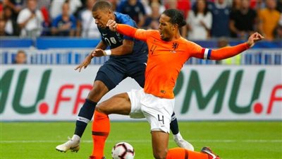 تشكيل هولندا اليوم أمام فرنسا في تصفيات أوروبا المؤهلة إلى يورو 2024.. ديباي يقود هجوم الطواحين