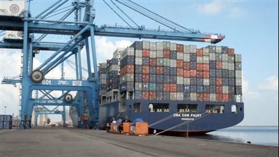 البنك الدولي يختار ميناء مصري ضمن قائمة أفضل 10 موانئ حول العالم 