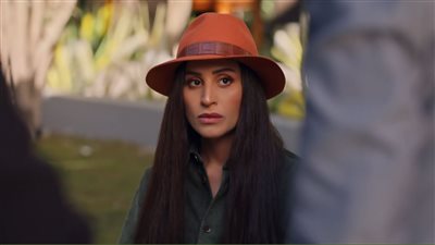 منزل دينا الشربيني كامل العدد بـ ٧ أولاد