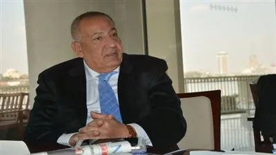 كامل أبو علي.. 