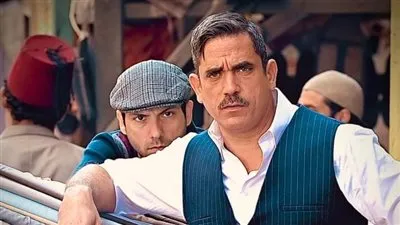 أحمد جمال سعيد ينشر صورة له برفقه أمير كرارة من كواليس 