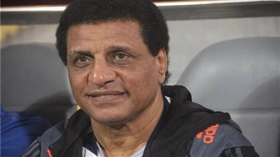 نجم الأهلي السابق يروي تفاصيل أزمته مع فاروق جعفر