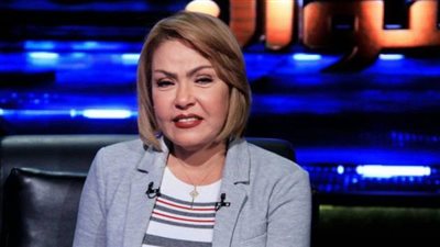 لوسي لـ العرافة: 