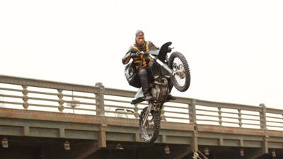 محمد رمضان يعرض نفسه للموت بسبب مشهد أكشن في 