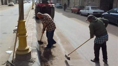 رفع 880 طن قمامة وأتربة من الشوارع والميادين في الدقهلية
