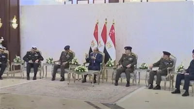 شاهد.. الرئيس السيسي يلتقي كبار قادة القوات المسلحة بمناسبة ذكرى نصر العاشر من رمضان
