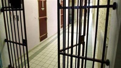 إخلاء سبيل سيدة تركت طفلها الرضيع المتوفي بالقصر العينى بعد عقره كلب 