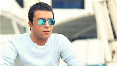 رامز جلال يسخر من ويجز ومصطفى كامل يرفض إعطاءه لقب مطرب ويؤكد: 