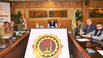 محافظ الغربية يتابع الموقف التنفيذي لمشروعات حياة كريمة