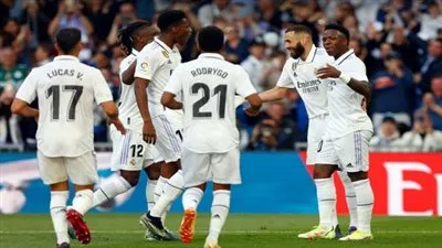 أزمة داخل البرنابيو.. ريال مدريد يقترب من خسارة نجمه بحكم محكمة 