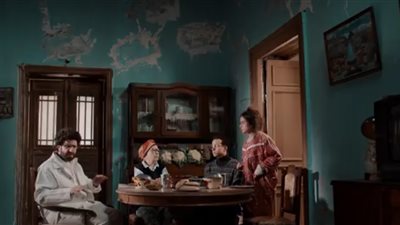 مسلسل الصفارة الحلقة 12.. طه دسوقي يعلق على تناول أحمد أمين القرنبيط في كوب