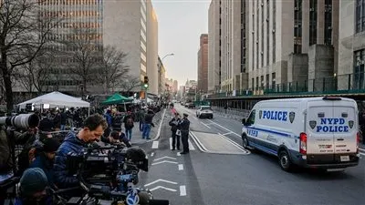 أنصار ومعارضو ترامب يحتشدون أمام المحكمة قبل مثوله للتحقيق وانتشار أمني كبير