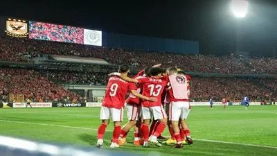 عاجل.. الأهلي يسجل الهدف الأول في شباك غزل المحلة بالدوري المصري 