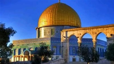 القدس عربية منذ قديم الأزل وتجمع مختلف الديانات