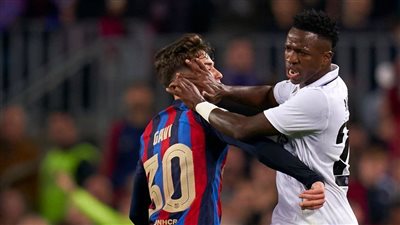 ماذا قالت الصحف الإسبانية عن السقوط الكبير لـ برشلونة أمام الريال في الكلاسيكو؟