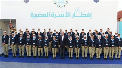 آخرها اليوم.. 4 زيارات للرئيس السيسي إلي حي الأسمرات