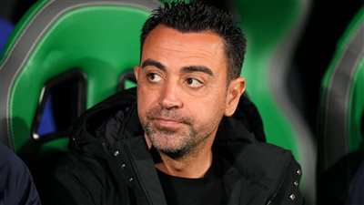 عاجل.. 5 صفقات على رادار نادي برشلونة بطلب من تشافي