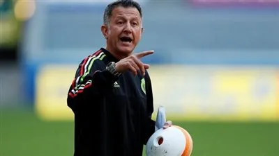 عاجل.. تفاصيل تعاقد الزمالك مع خوان كارلوس أوسوريو