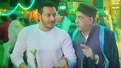 مصطفى شعبان يكتشف عجز 10 مليون جنية في أموال والده.. الحلقة 17 من 