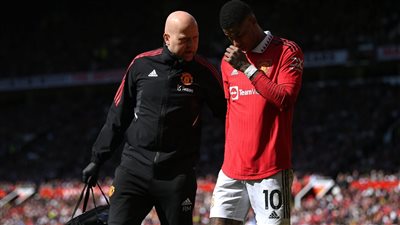 القلق يسيطر على تين هاج بسبب إصابة راشفورد