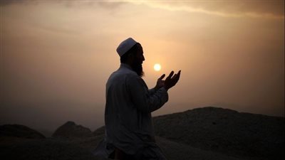 دعاء اليوم التاسع عشر من رمضان 2023.. اللهم سلمه لنا وتسلمه منا