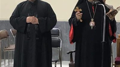 بطريرك الأقباط الكاثوليك يترأس صلاة ليلة خميس العهد من البصخة المقدسة بالمعادي