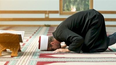 دعاء السجدة عند قراءة القرآن.. سجد وجهي، للذي خلقه، وشق سمعه وبصره بحوله وقوته