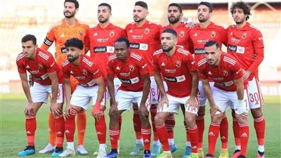 عاجل.. 7 غيابات تضرب الأهلي أمام فاركو في الدوري المصري