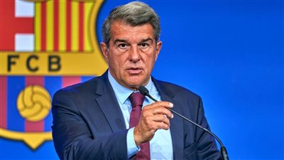 قرار مثير من برشلونة بسبب الأزمة المالية.. مفاجأة لابورتا 