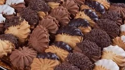 طريقة عمل البيتي فور محشي بالشوكولاتة 