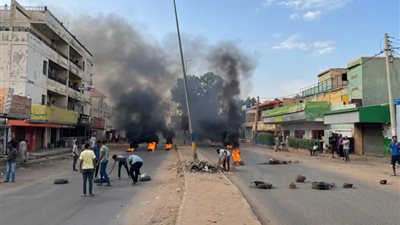 عمرو أديب يكشف آخر تطورات الأحداث في السودان (فيديو)