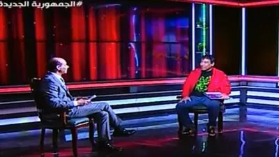 الشاعر إسلام خليل يكشف عن وصية شعبان عبدالرحيم له (فيديو)