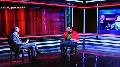 الشاعر إسلام خليل يكشف عن تفاصيل خلافه من أبناء شعبان عبدالرحيم (فيديو)