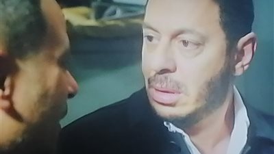 بالشرطة.. مصطفى شعبان يدفن والدته.. الحلقة 26 من 