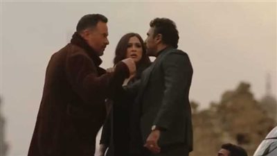 جابر الكوماندا يرفع السلاح على زيدان في مكتبه 