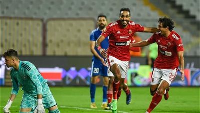 عاجل.. نجم الأهلي السابق يشكو سموحة للفيفا 