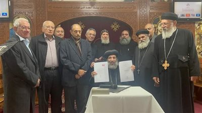 توقيع عقد شراء كنيسة جديدة بجنوب شرق إنجلترا