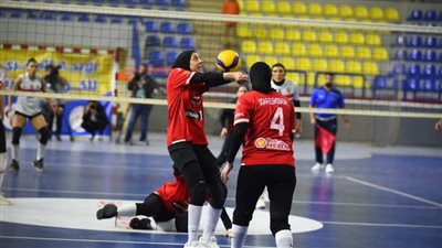 سيدات الأهلي يتوجن بلقب دوري كرة الطائرة على حساب الزمالك