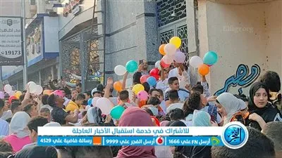 عشرات المُصلين في ساحة مسجد خاتم المرسلين (صور)