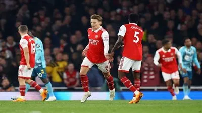 للمرة الثانية.. آرسنال يسقط في فخ التعادل أمام ساوثهامبتون بالدوري الإنجليزي ويقدم هدية العيد لمانشستر سيتي